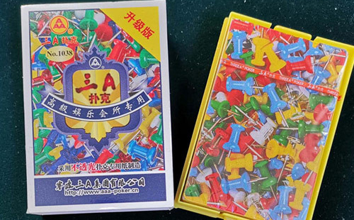 巴里坤扑克批发采购指南与产品质量识别要点解析